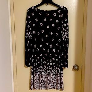 Spring dress Tommy Hilfiger size 10, 15% discount when you bundle